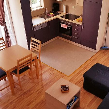 Apartman Relax Leilighet Marina Eksteriør bilde