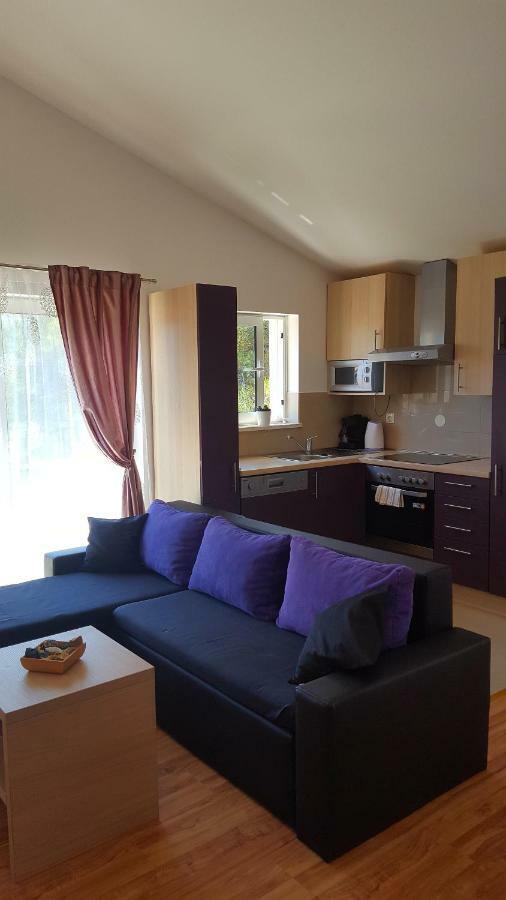 Apartman Relax Leilighet Marina Eksteriør bilde